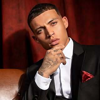 Axel Tucker