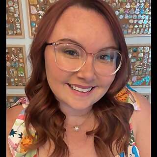Amanda Longacre