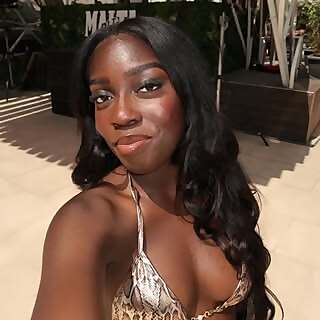 Nelly Nka