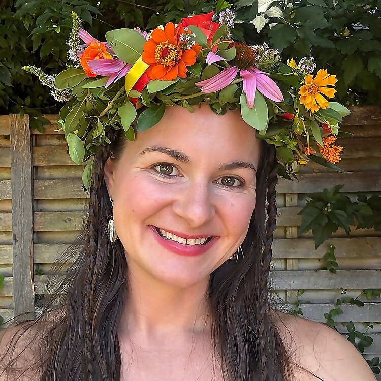 Ayana Madrone
