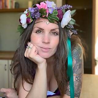 Lauren Harris