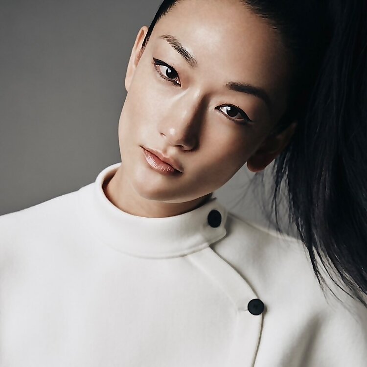 Ai Tominaga 