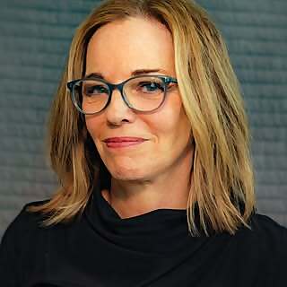 Martha Hall Kelly