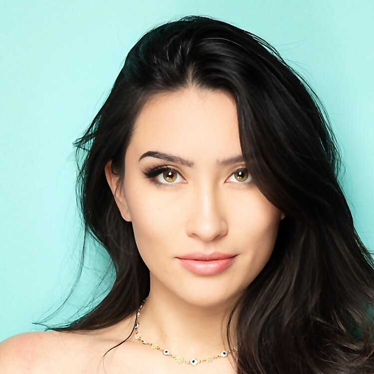  Kylie Kennedy 