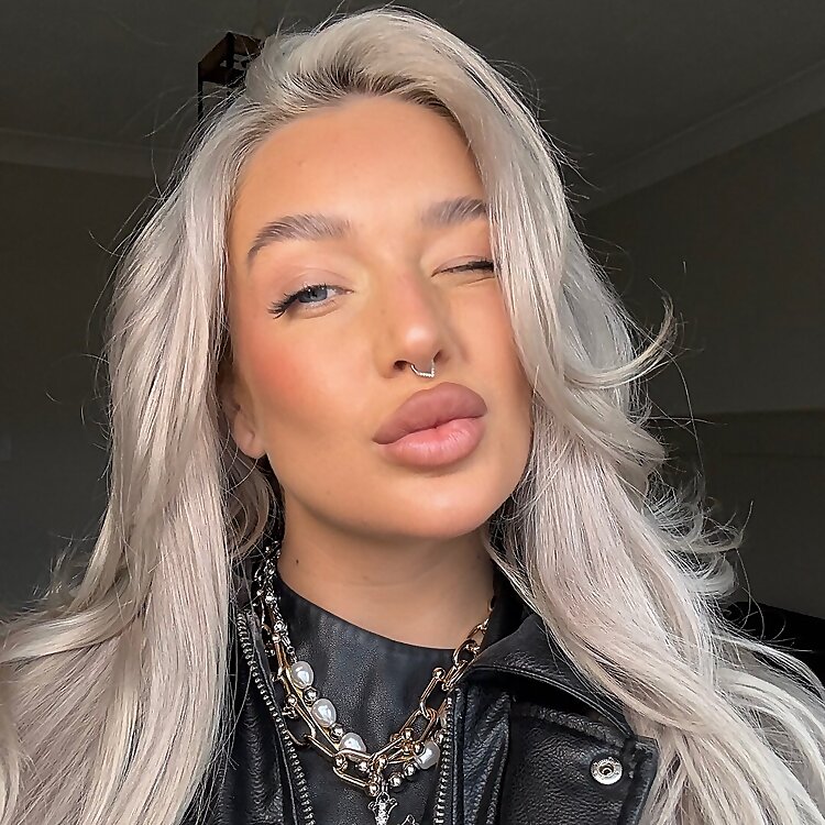 Helena Lilly