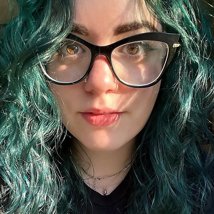 ‎Alyssa Donnelly Wiener‎