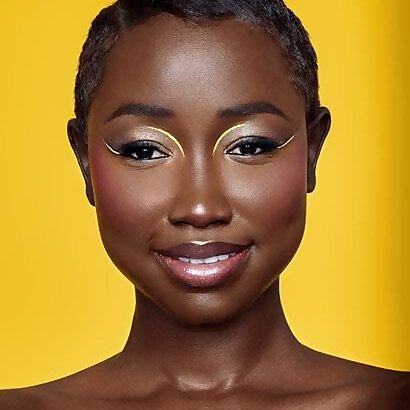 Adut 