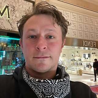 Dustin McGillivray