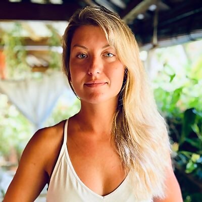 Heidi Chakos 