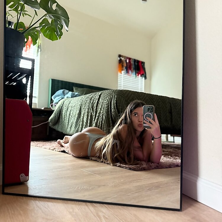 Rae Rose