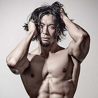 Taro Mano