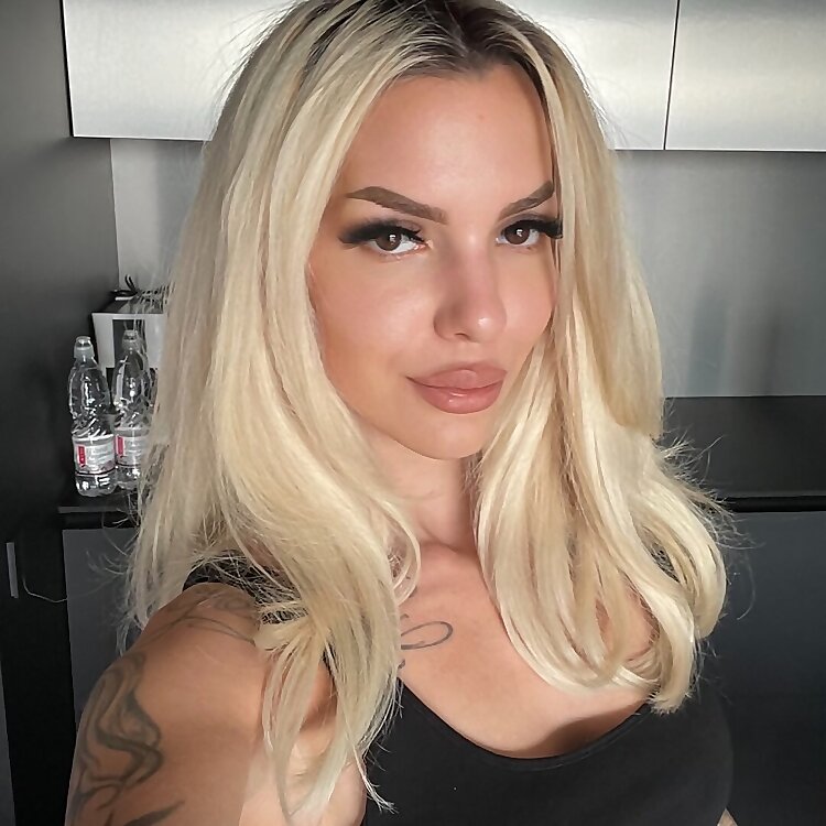 Natalia-Karina J