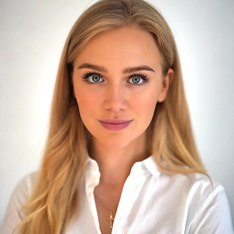 Eva Vlaardingerbroek