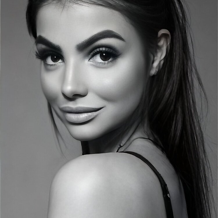 Angela 