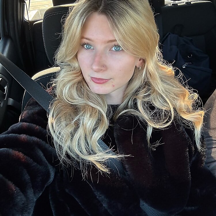 Sarah Stock
