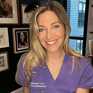 Dr. Christina Jenny Greenfield 