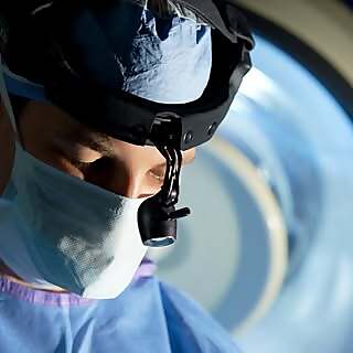 Dr Quinton Chivers 