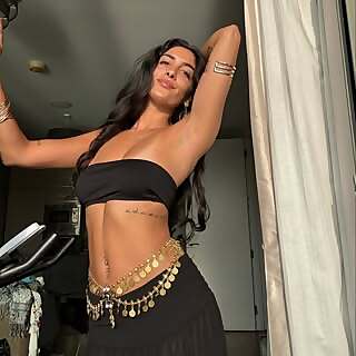 Aria Khan