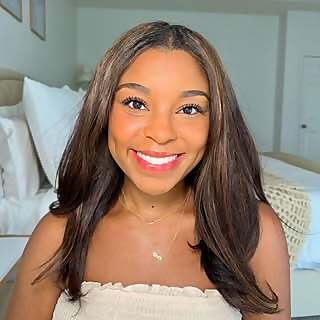 Dr. Ariel Mitch