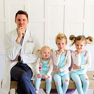 Dr. Aaron Crossley