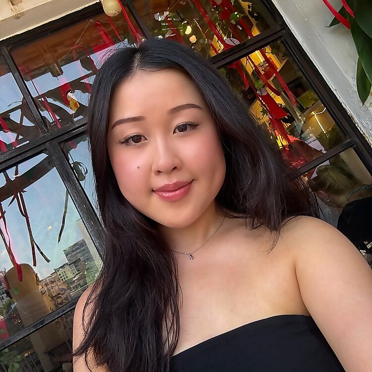 Sabrina Lu