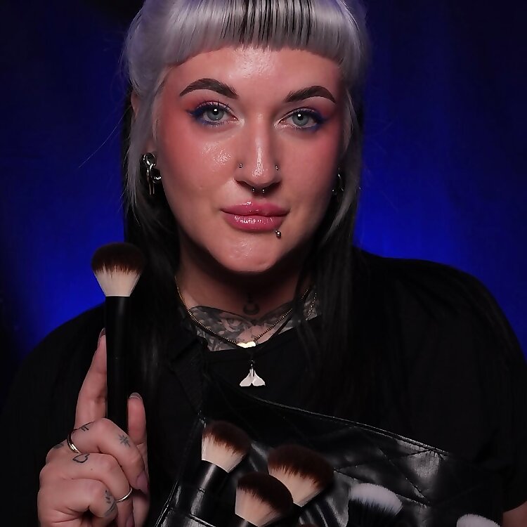 Veronika Veva Smilka Safarikova