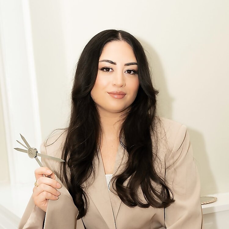 Eva Nawabi