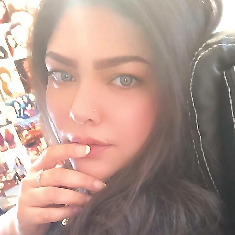 Mina Khan