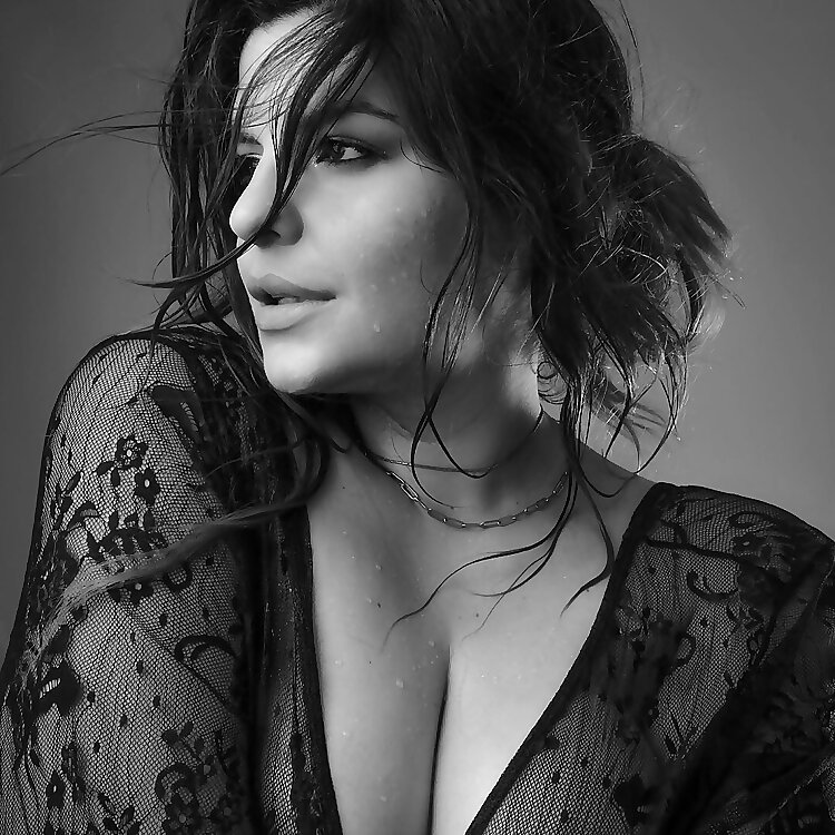 Gabriela Nic