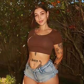 Scarlett Ray