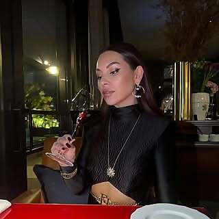Laura Love