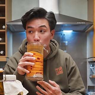 Johnny Kyunghwo Sheldrick