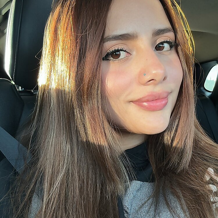 Angie Marin