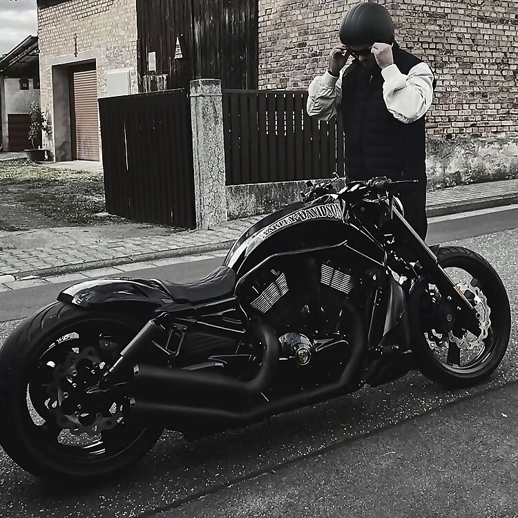 AK