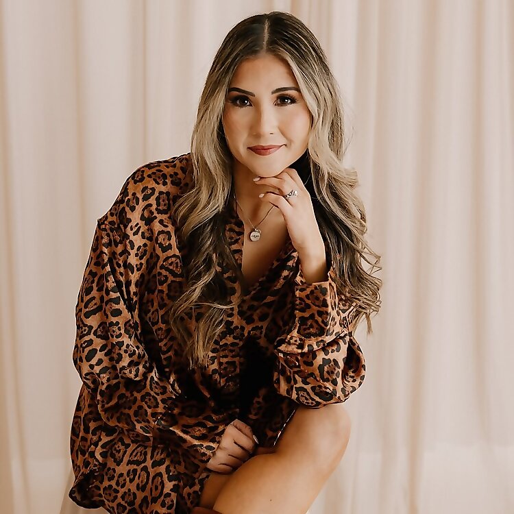 Kimm Beauty Mogul 