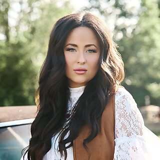 Holly Brand