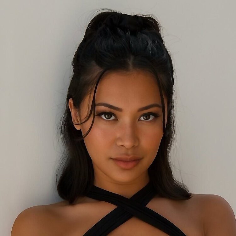 Chanel Uzi