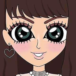 Lizzie Bee