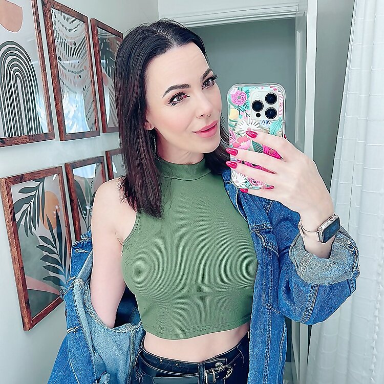 Dana DeArmond