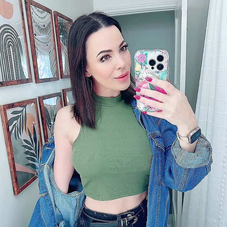 Dana DeArmond