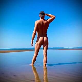 Secret Nudist