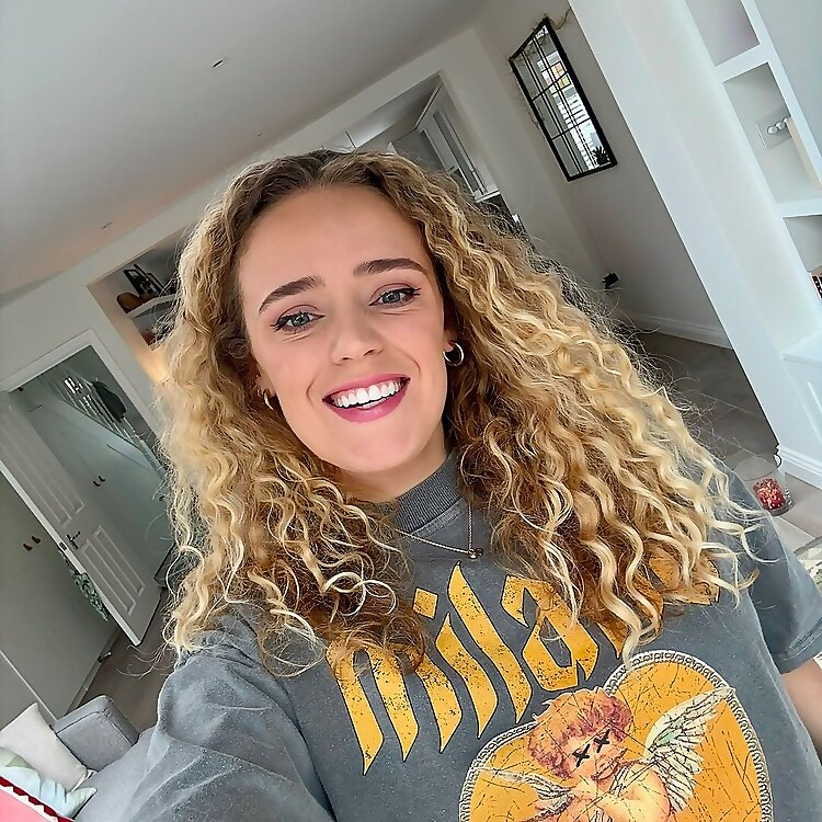 Lauren Barnett