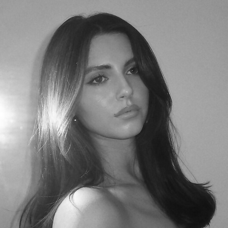 Nia Stiley
