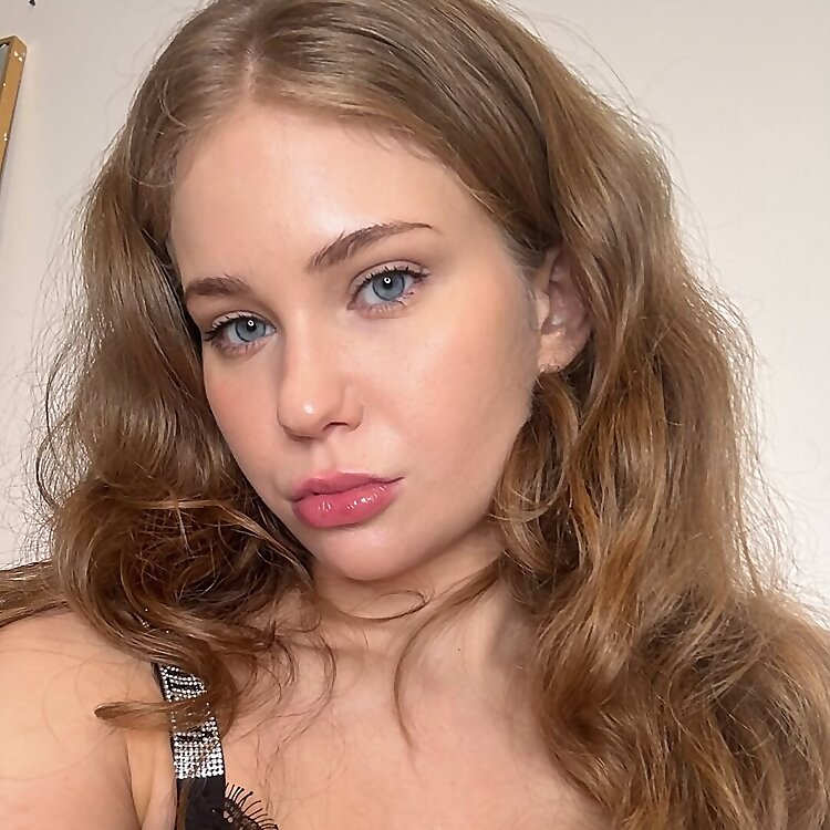 Ev