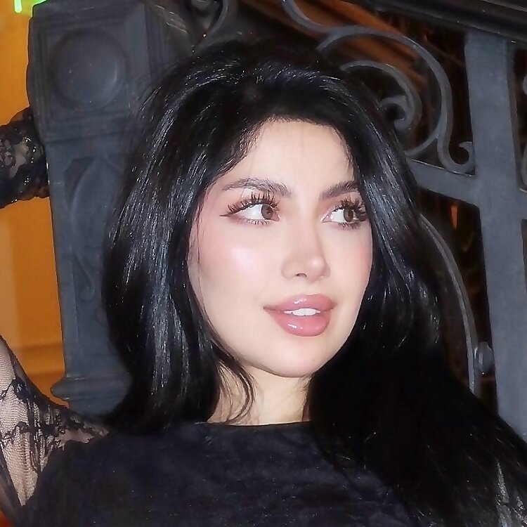 ‎Qamar Altaey‎
