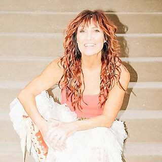 Jo Dee Messina
