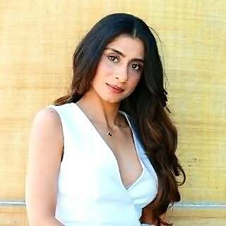 Nivedita Bhalla