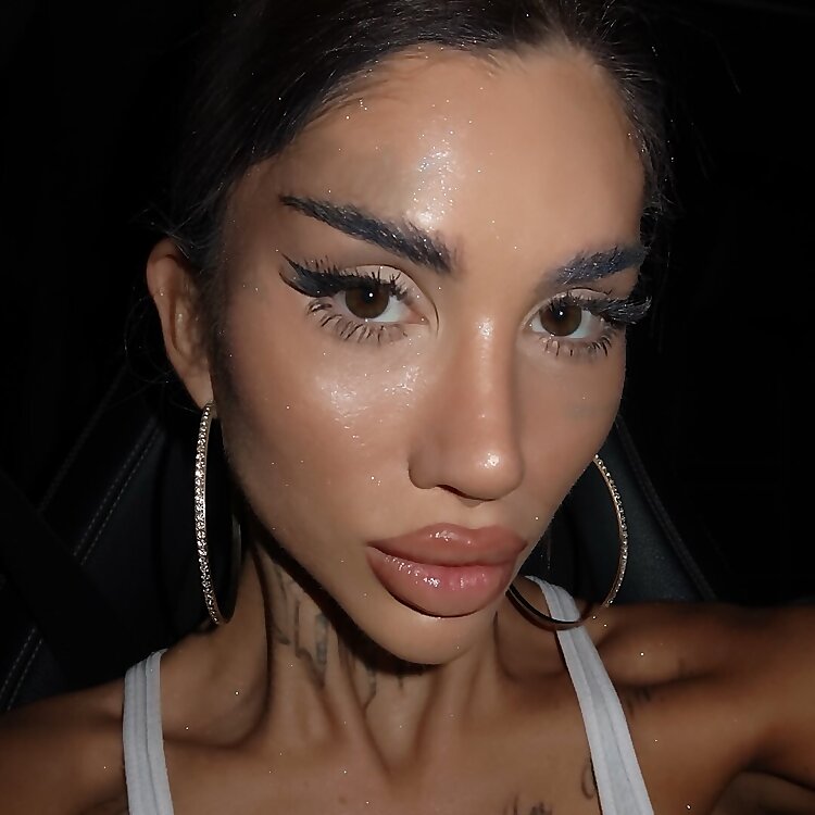 Bia Khalifa