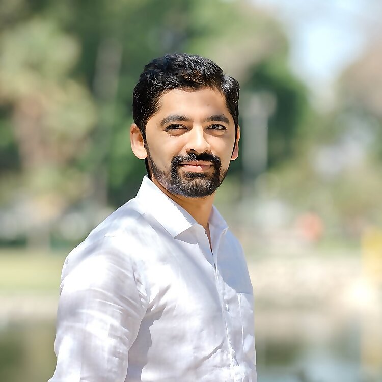 Dhruvin Bhadani
