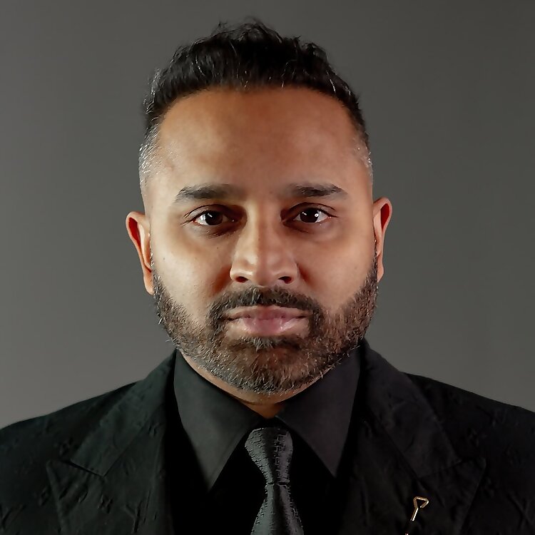 Dr Roshan Ravindran